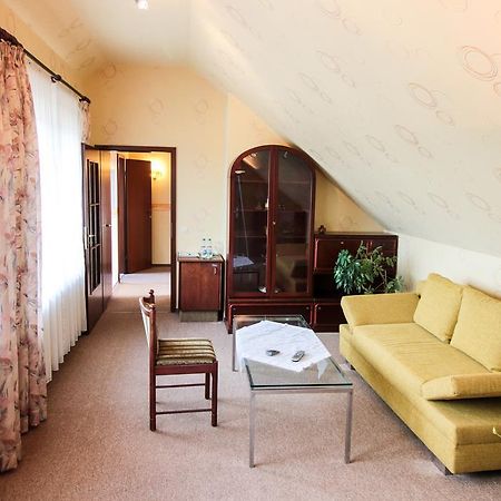 Hotel-Restaurant Lowen Suessen Екстер'єр фото